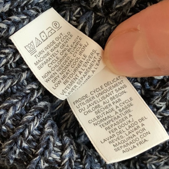 VICTORIA’S SECRET knitted Cotton Sweater With Pockets Size Medium / 100% Cotton. - Picture 7 of 17